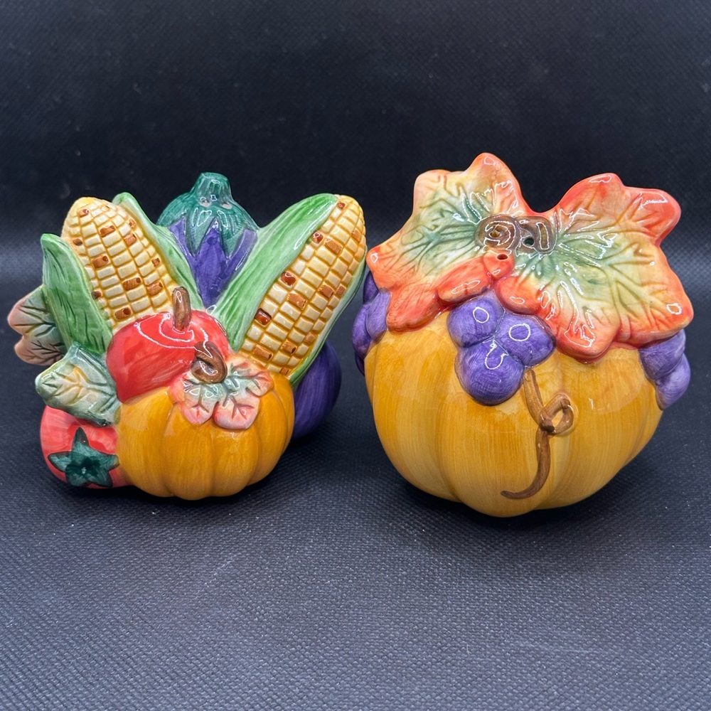 Colorful Ceramic Pumpkin Harvest Thanksgiving Salt and Pepper Shaker Set